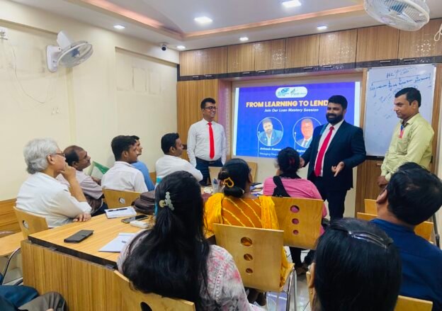 Loan Training organised by Sales Asaan.